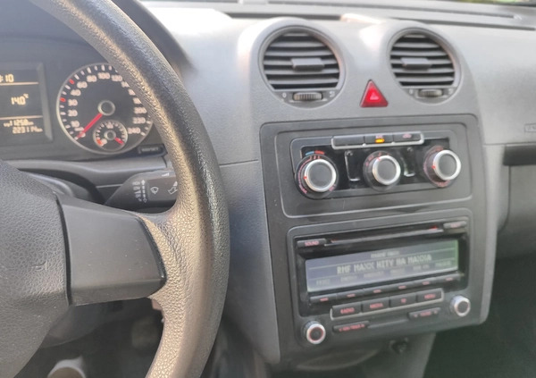 Volkswagen Caddy cena 26000 przebieg: 233200, rok produkcji 2013 z Lębork małe 277